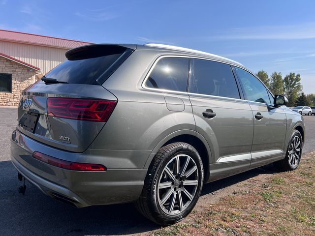 2017 Audi Q7 Premium Plus