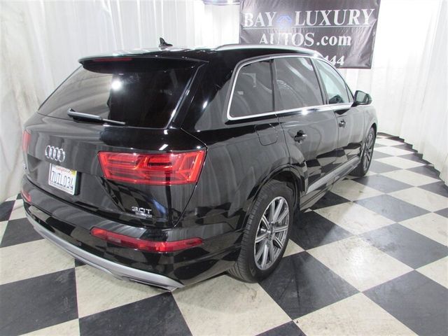 2017 Audi Q7 Prestige