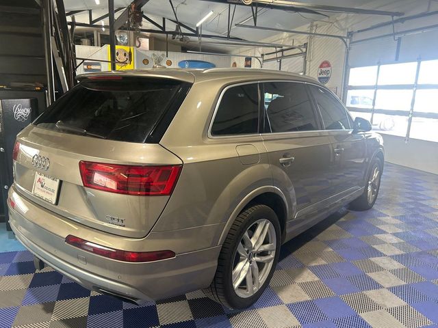 2017 Audi Q7 Prestige