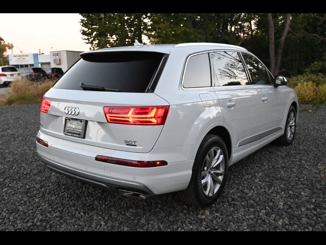 2017 Audi Q7 Premium Plus