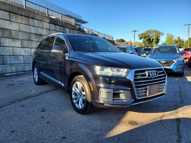 2017 Audi Q7 Premium Plus