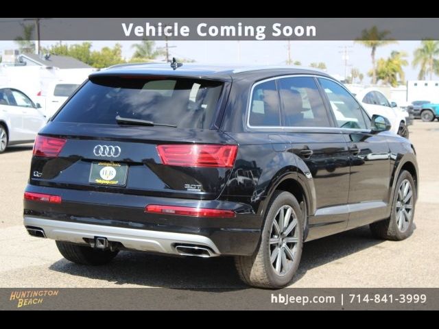 2017 Audi Q7 Premium Plus