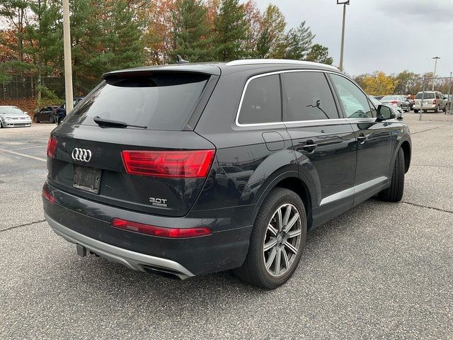 2017 Audi Q7 Premium Plus