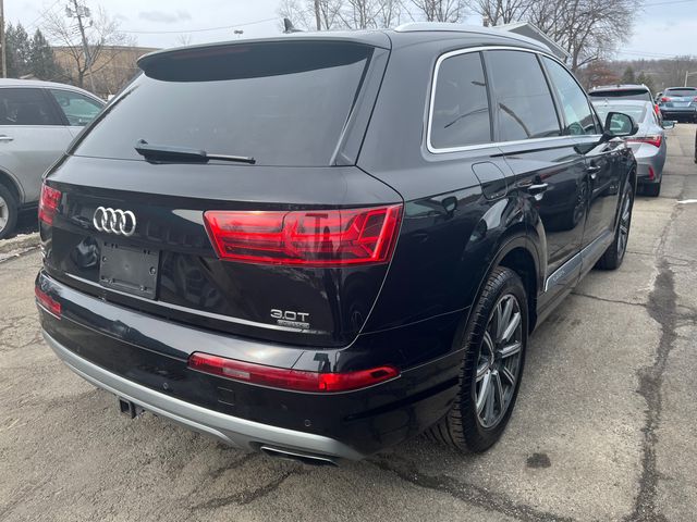 2017 Audi Q7 Premium Plus