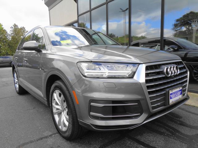 2017 Audi Q7 Premium Plus