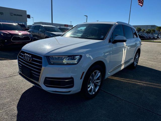 2017 Audi Q7 Premium Plus