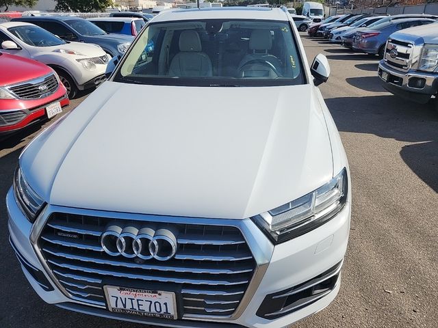 2017 Audi Q7 Prestige