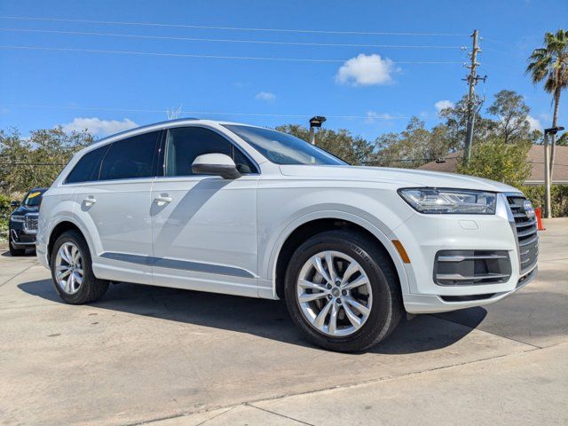 2017 Audi Q7 Premium Plus