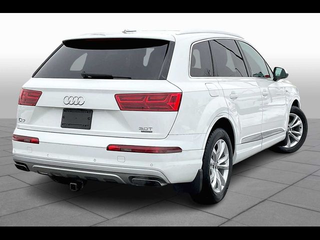 2017 Audi Q7 Premium