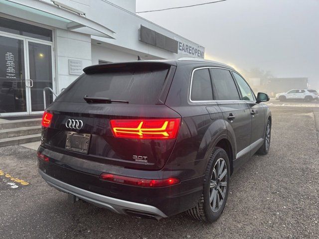 2017 Audi Q7 Premium