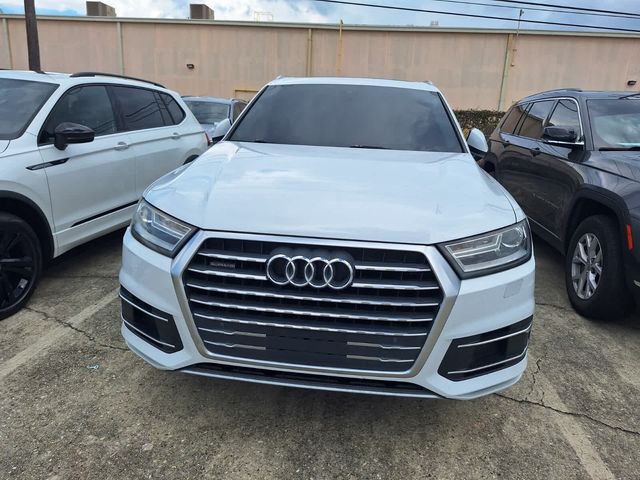 2017 Audi Q7 Premium