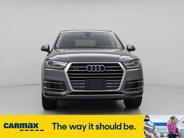 2017 Audi Q7 Premium