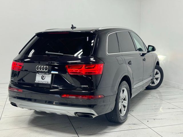 2017 Audi Q7 Premium