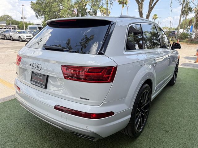 2017 Audi Q7 Premium