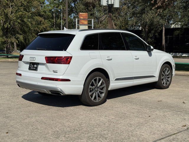 2017 Audi Q7 Premium Plus