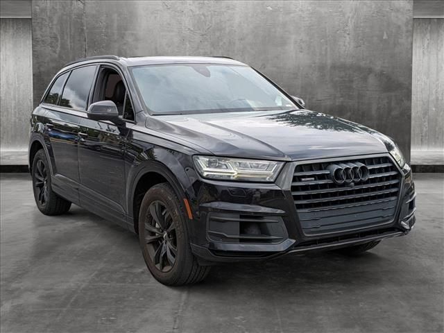 2017 Audi Q7 Premium Plus