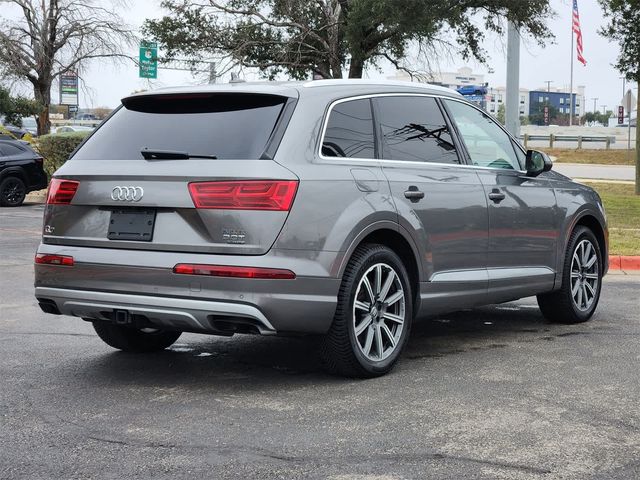2017 Audi Q7 Premium Plus