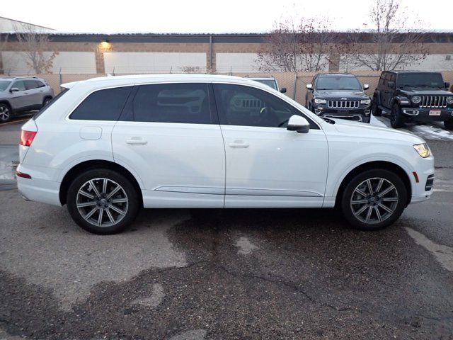 2017 Audi Q7 Premium Plus