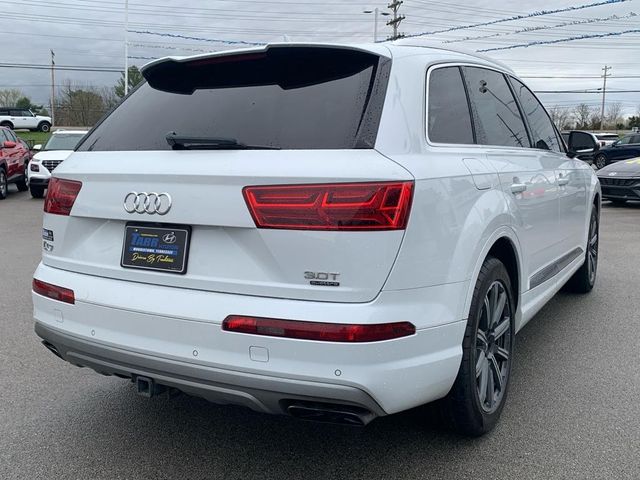2017 Audi Q7 Premium Plus