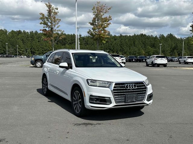 2017 Audi Q7 Premium Plus