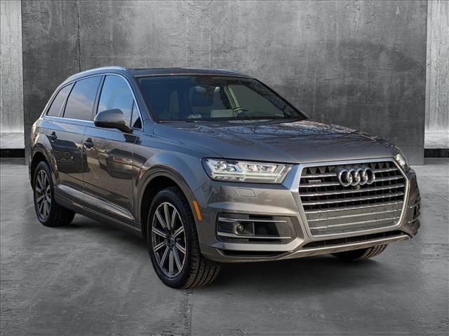 2017 Audi Q7 Premium Plus