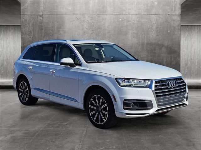 2017 Audi Q7 Premium Plus