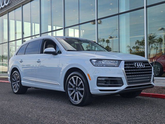 2017 Audi Q7 Premium Plus