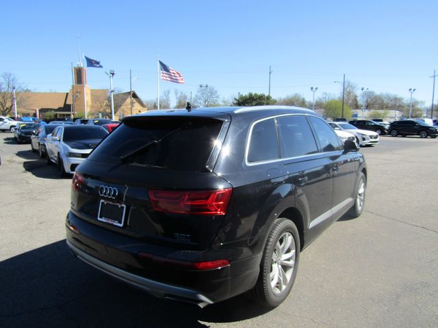 2017 Audi Q7 Premium Plus