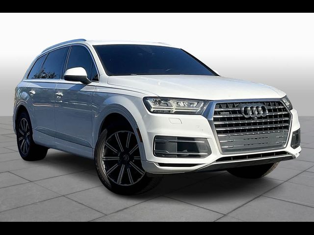 2017 Audi Q7 Premium Plus