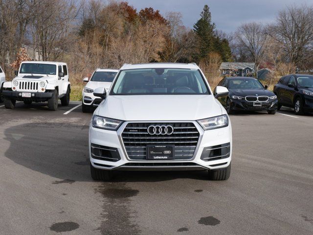 2017 Audi Q7 Premium Plus