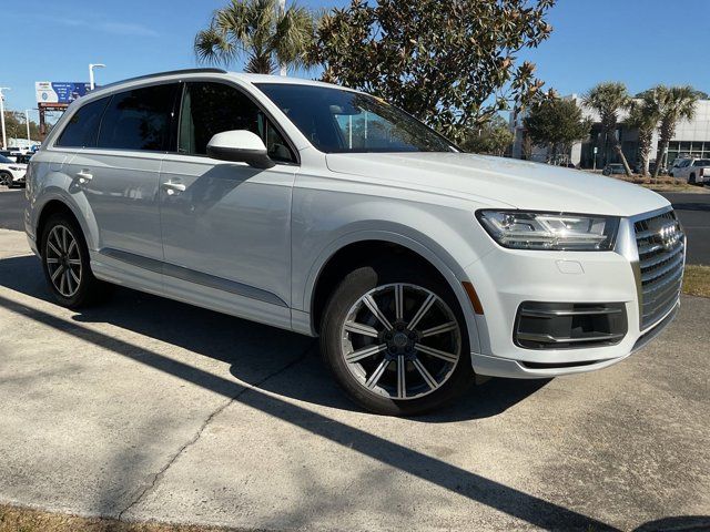 2017 Audi Q7 Premium Plus