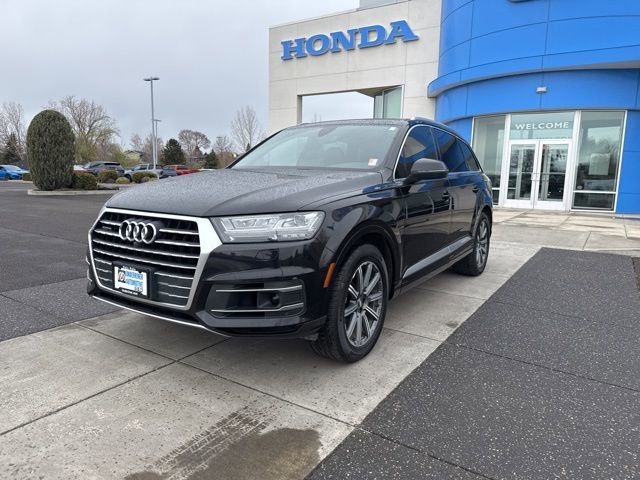 2017 Audi Q7 Premium Plus
