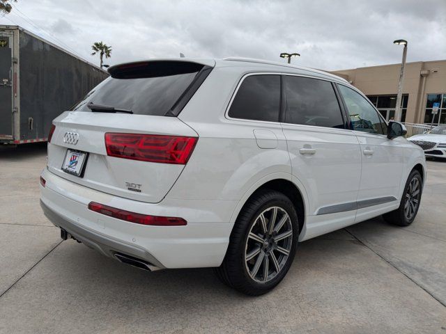 2017 Audi Q7 Premium Plus