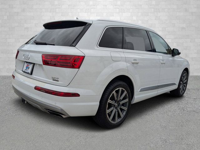 2017 Audi Q7 Premium Plus