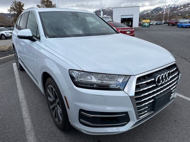 2017 Audi Q7 Premium Plus