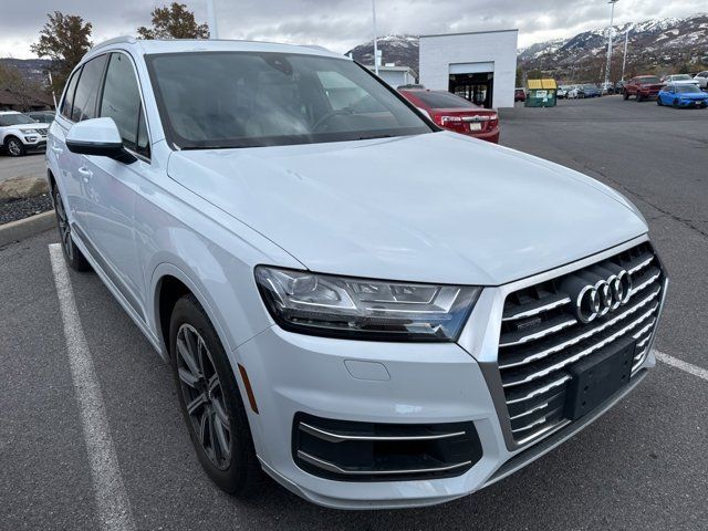 2017 Audi Q7 Premium Plus