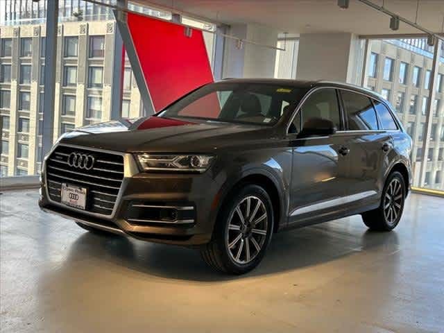 2017 Audi Q7 Premium Plus