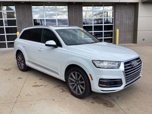 2017 Audi Q7 Premium Plus