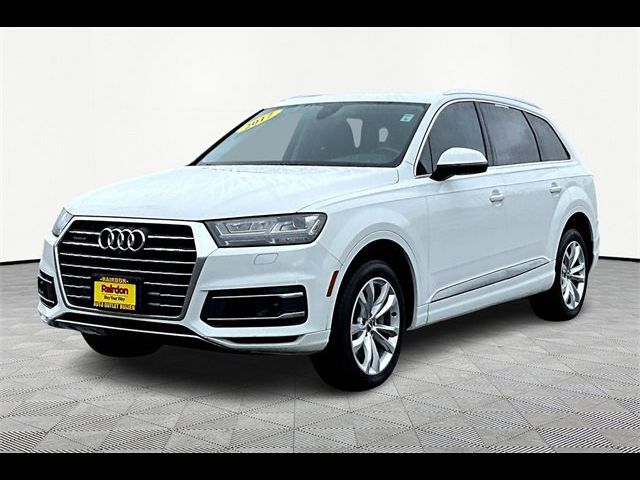 2017 Audi Q7 Premium Plus