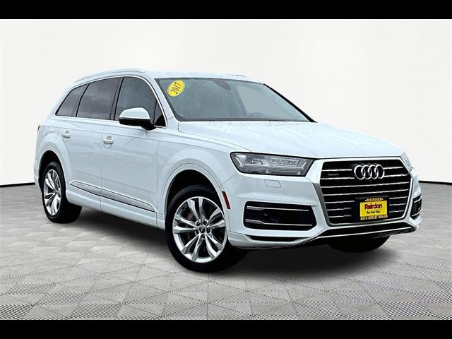 2017 Audi Q7 Premium Plus