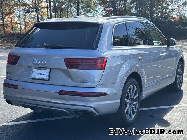 2017 Audi Q7 Premium Plus