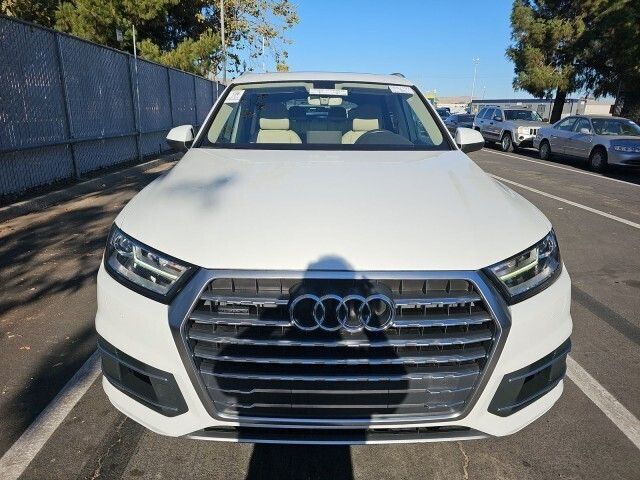 2017 Audi Q7 Premium Plus