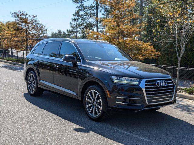 2017 Audi Q7 Premium Plus