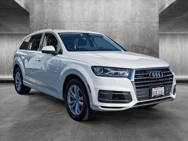 2017 Audi Q7 Premium Plus