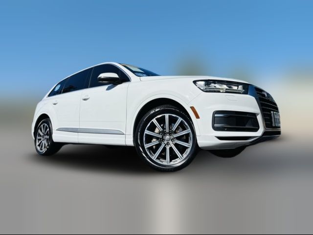 2017 Audi Q7 Premium Plus