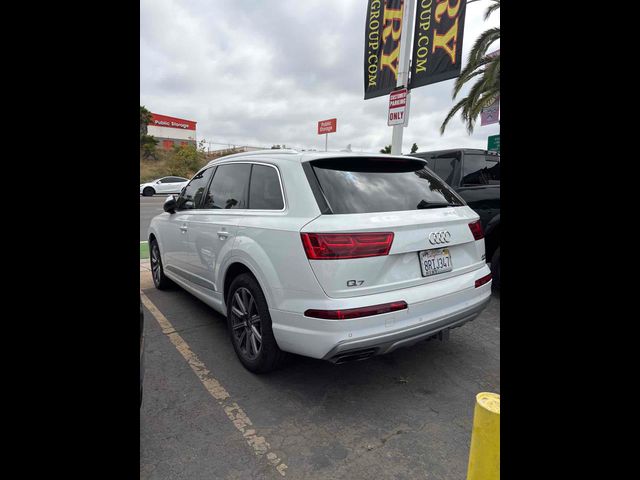 2017 Audi Q7 Premium Plus