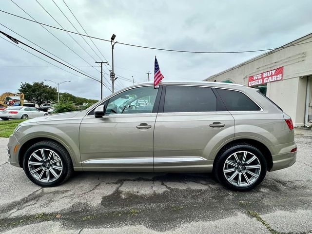 2017 Audi Q7 Premium Plus