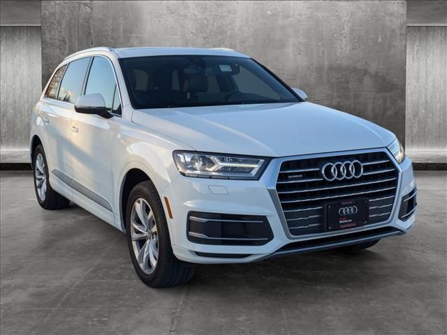 2017 Audi Q7 Premium Plus