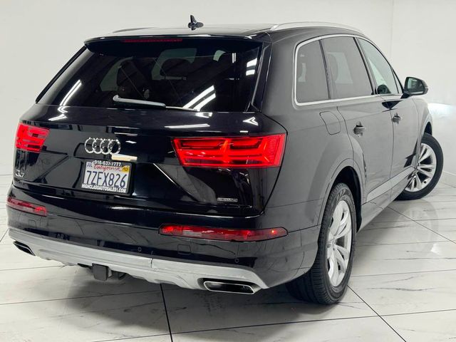 2017 Audi Q7 Premium Plus