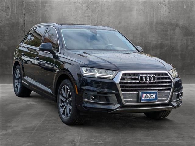 2017 Audi Q7 Premium Plus